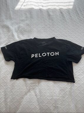 Peloton Black Cropped Logo Tee